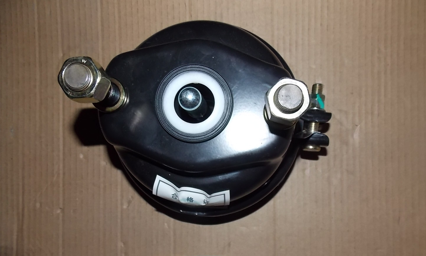 Front brake air chamber assembly - left; 20″