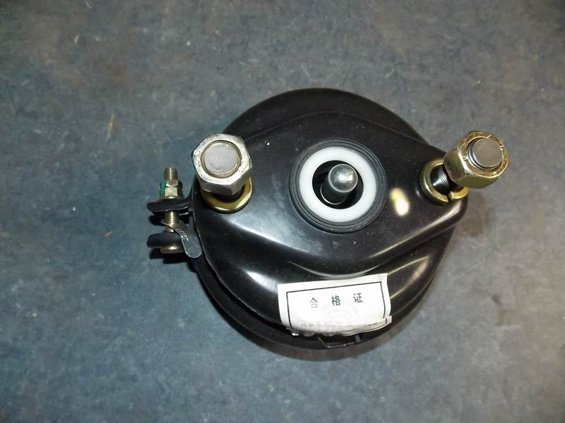 Front brake air chamber assembly-right;24″