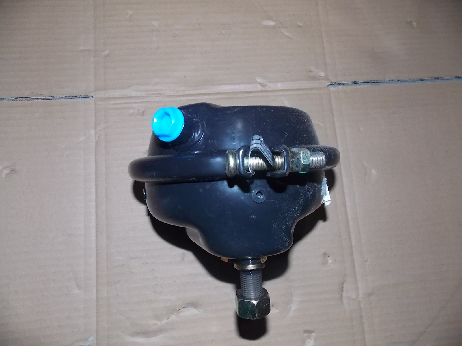 Front brake air chamber assembly - left; 24″-2