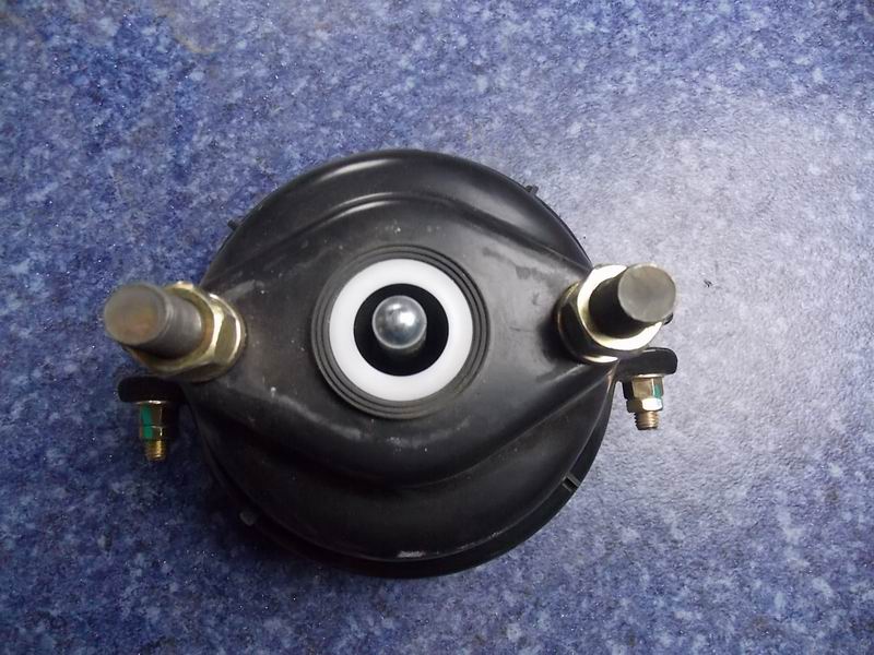 Front brake air chamber assembly-right; 20″-1