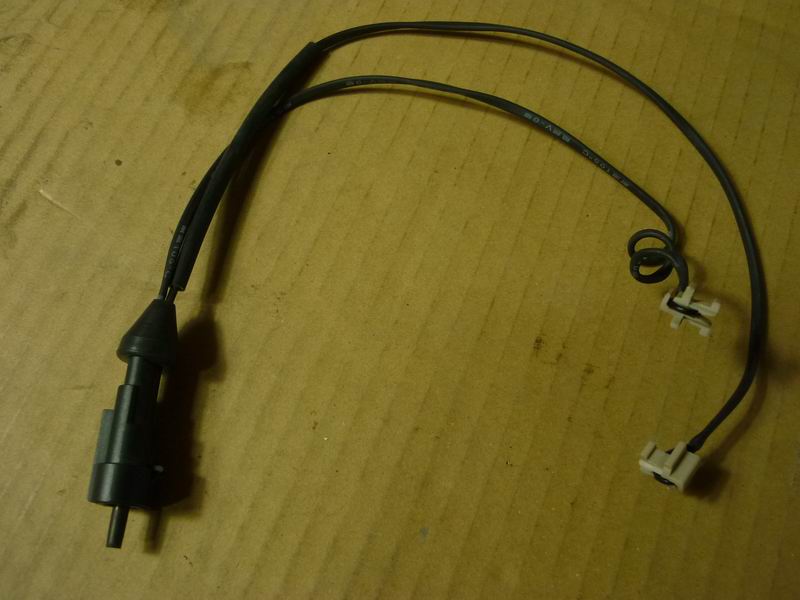 Friction plate wear alarm sensor-2