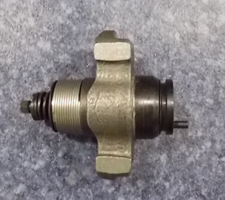 Clearance adjustment mechanism