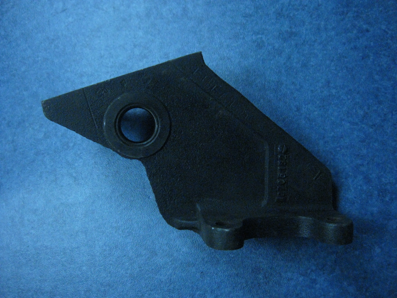 Left bracket assembly-rear brake cam D130-2