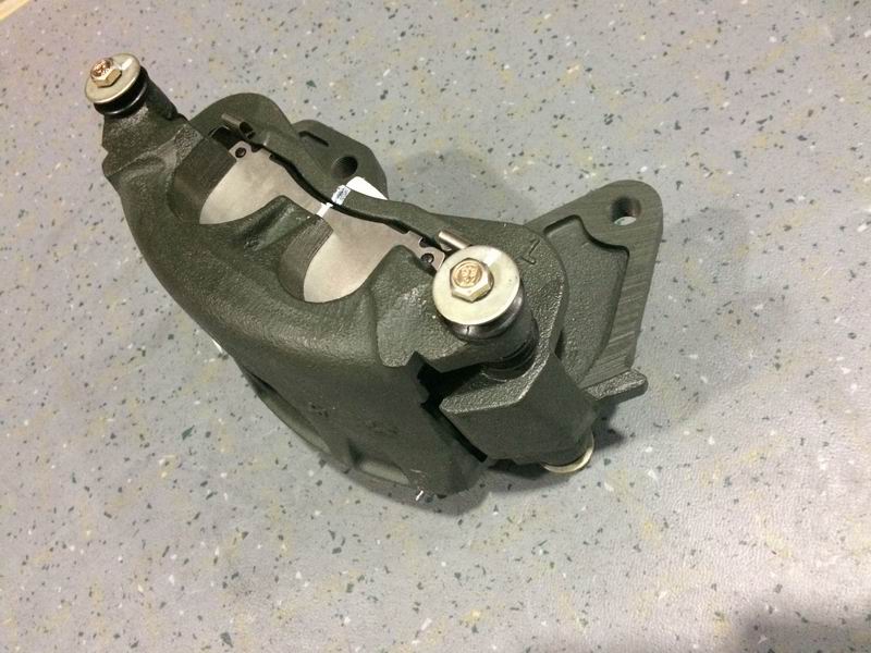 Left disc brake assembly; hydraulic; cylinder bore 51.1-2