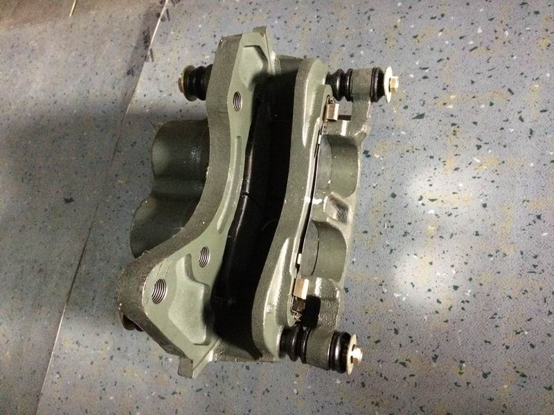 Right disc brake assembly; hydraulic; cylinder bore 51.1