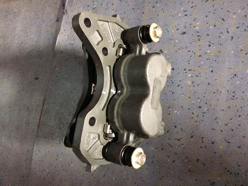 Right disc brake assembly; hydraulic; cylinder bore 51.1-2