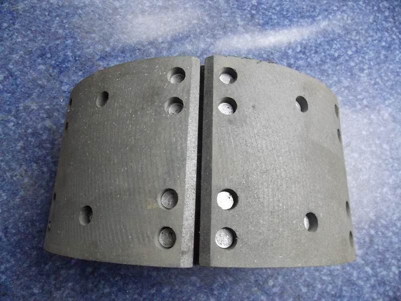 Задняя тормозная колодка с втулкой в ​​сборе-1