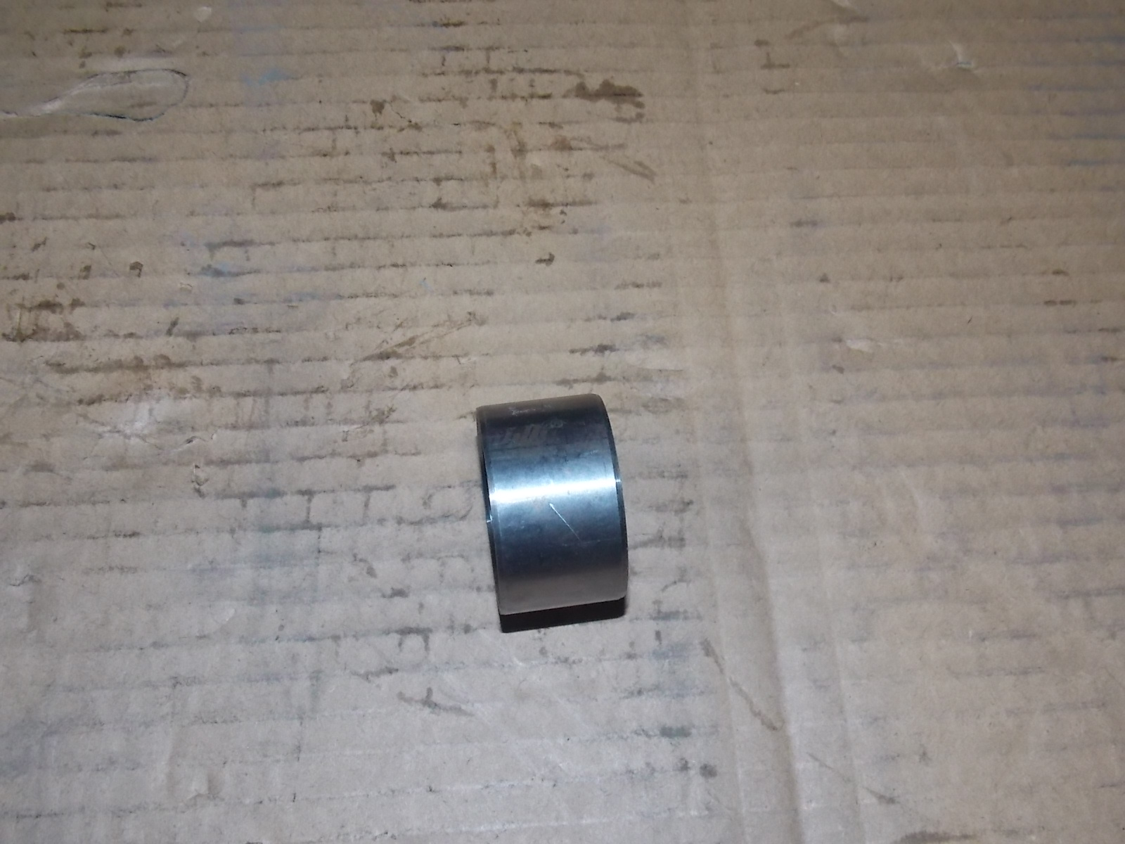 Втулка кронштейна задней воздушной камеры; внутренний диаметр 38 ; внешний диаметр 42 ; длина 25-1