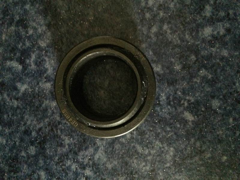 Joint bearing; inner hole φ40; outer diameter φ62; thickness 28-1