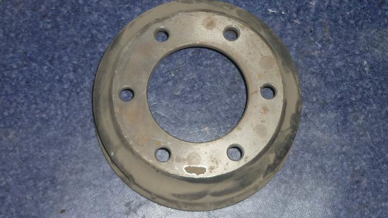 Задний тормозной барабан