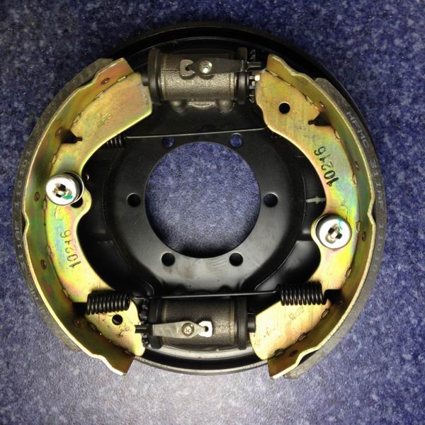 Right rear brake assembly