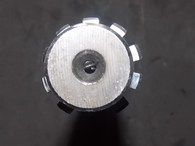 Rear right cam shaft