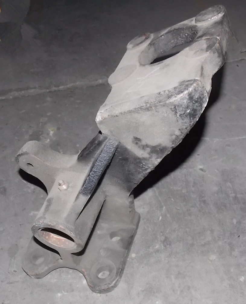 Brake air chamber bracket-left-3