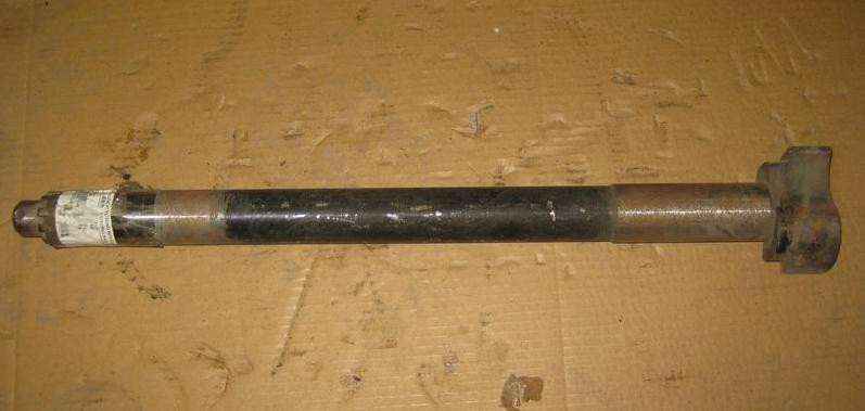 Rear right cam shaft