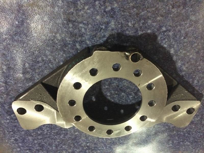 Right brake mounting plate