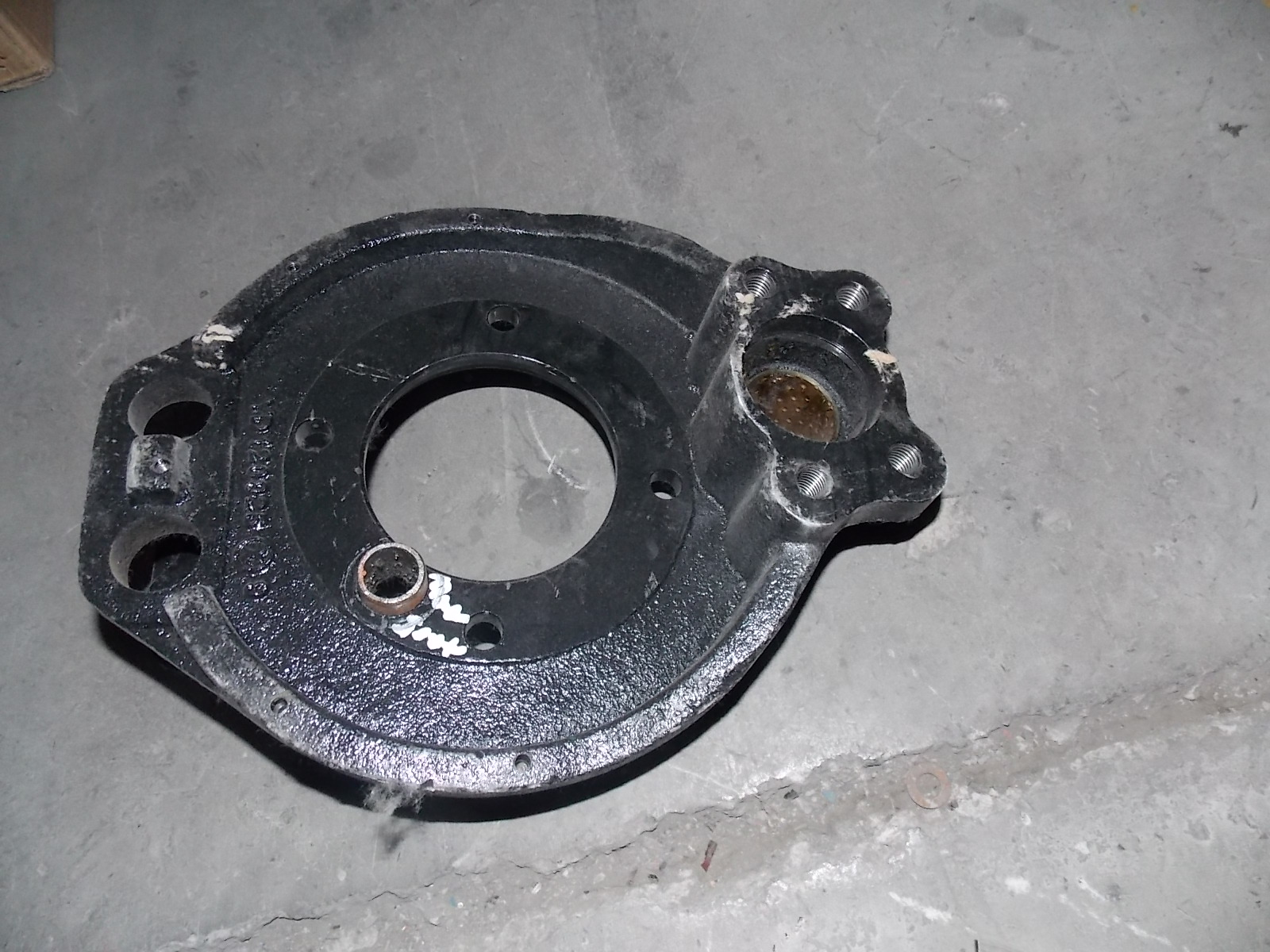 Front left brake bottom plate