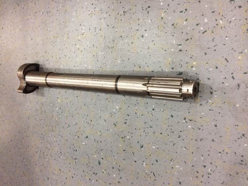 Rear right cam shaft-2