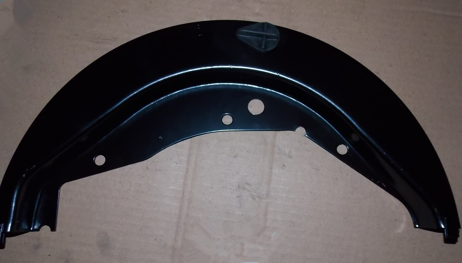 Тормозной пыльник в сборе; содержит 2 шт.