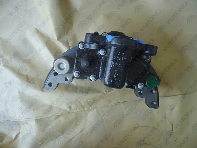 Дисковый тормоз в сборе-слева