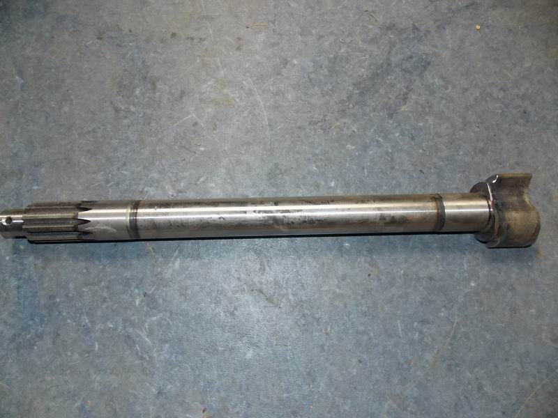 Camshaft-left