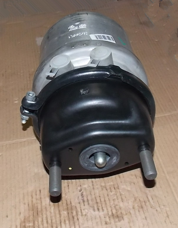 Rear brake air chamber assembly; 20/24″-2