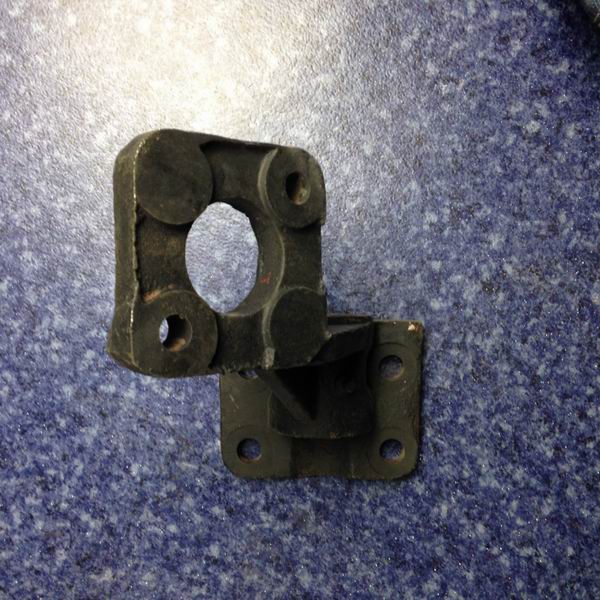 Rear left air chamber bracket