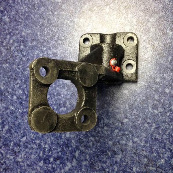 Back right air chamber bracket