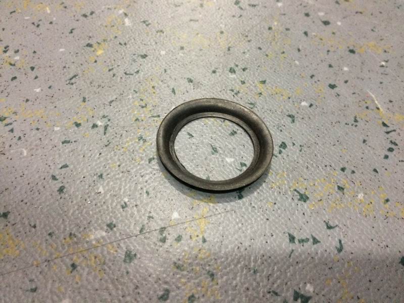 Блокирующее кольцо