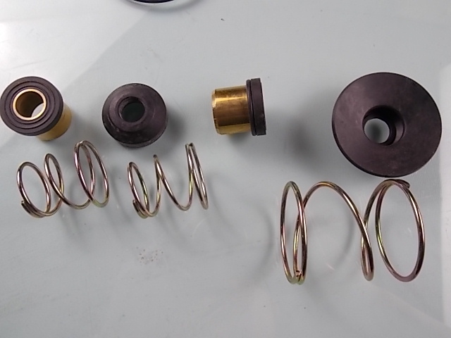Brake master pump repair kit 6860CR3-1