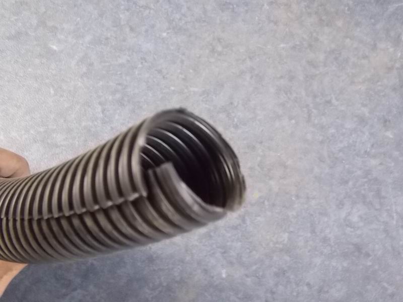 Wire harness covering tube, Φ30, opening-1