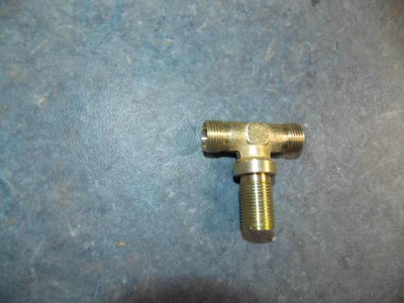 Three-way partition connector (card M18*1.5 card M18*1.5 card M18*1.5 card M18*1.5