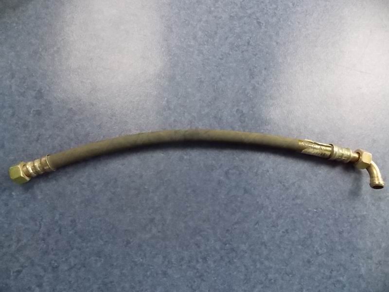 Трубка гидравлического масла A 82