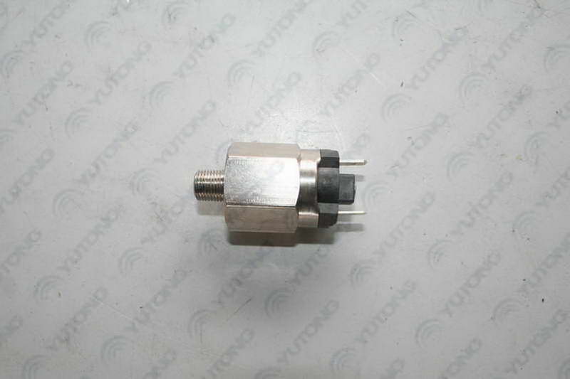 Low pressure pressure switch assembly; black protective sleeve-1