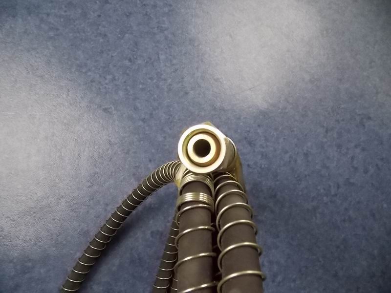 Hose assembly Q-22-4900W-1