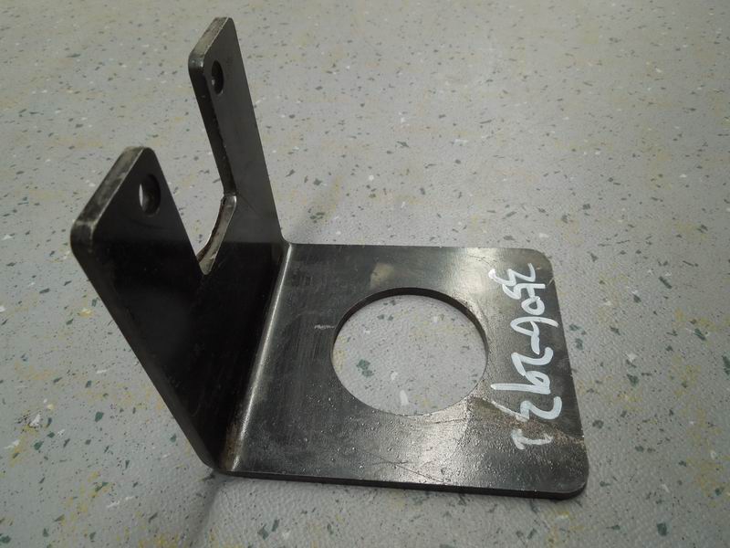 Four-loop protection valve bracket (process 20)