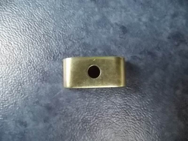 Pipe fixing clip (2-Φ4.5)