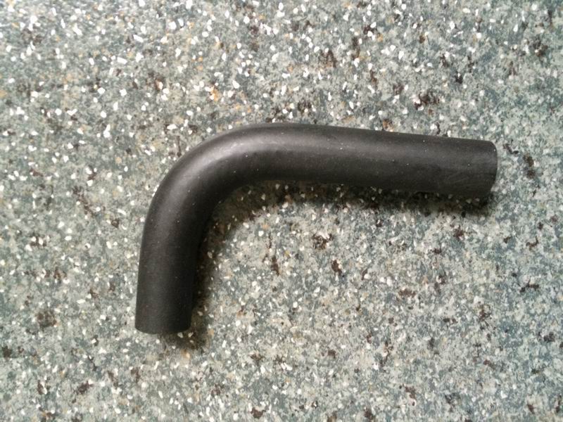 Vacuum brake hose, inner diameter φ9, length 135, no