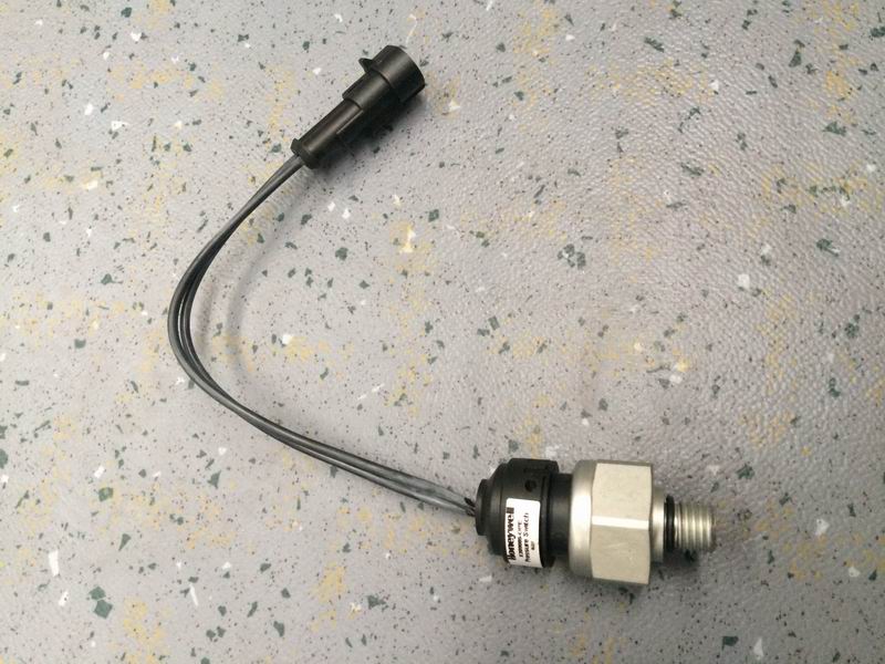 Parking brake air pressure signal sensor