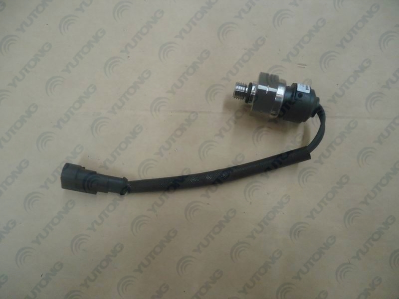 Stroke switch, parking brake air pressure sensor