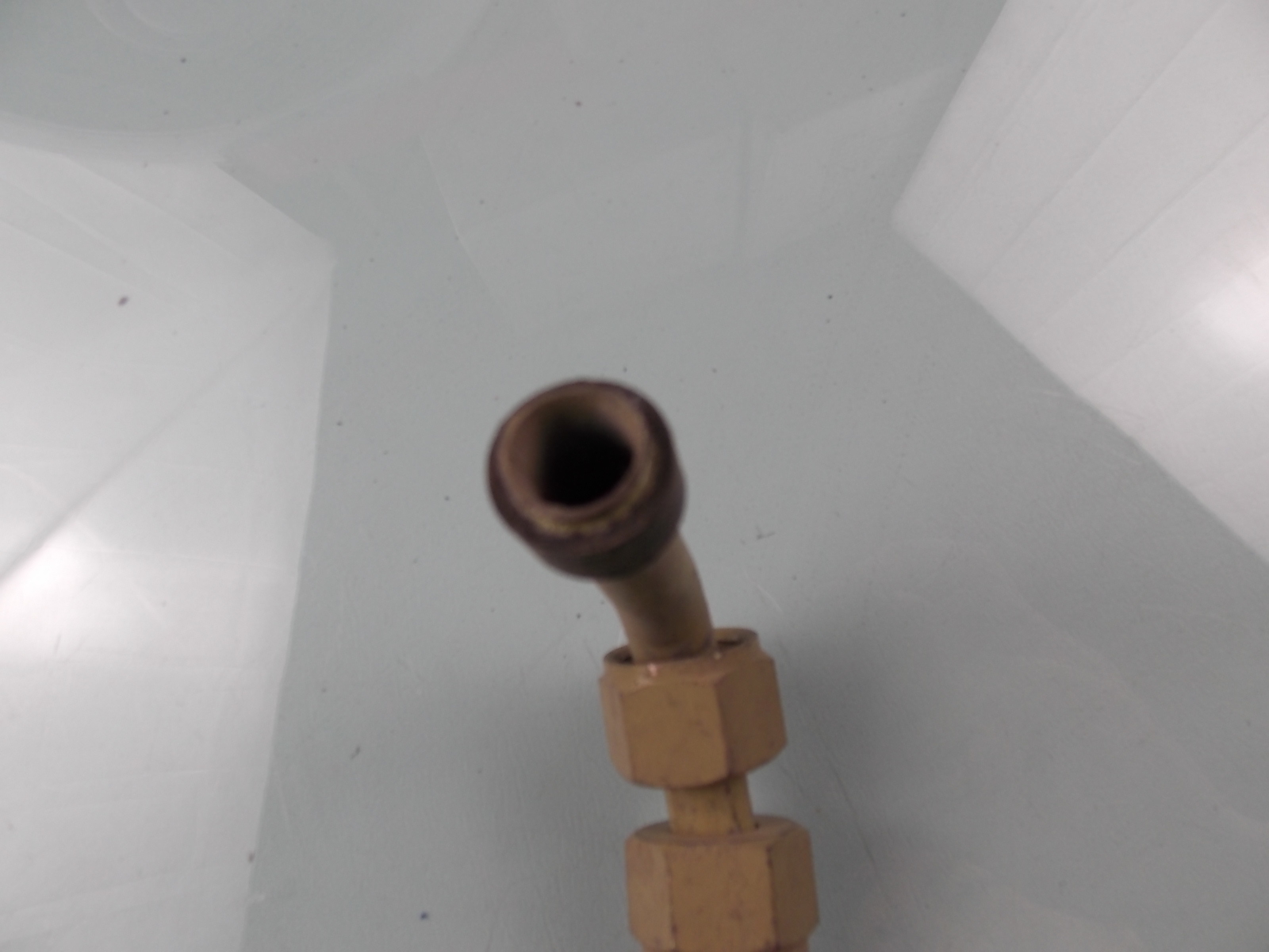 Air compressor oil return pipe-1