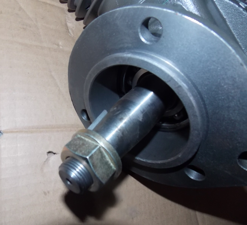 Воздушный компрессор; можно заменить на 3509-01141-2