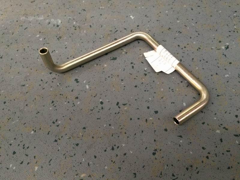 Впускная труба для воды воздушного компрессора