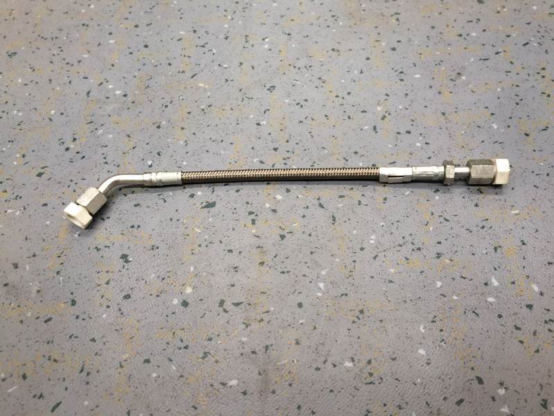 Air compressor oil inlet pipe