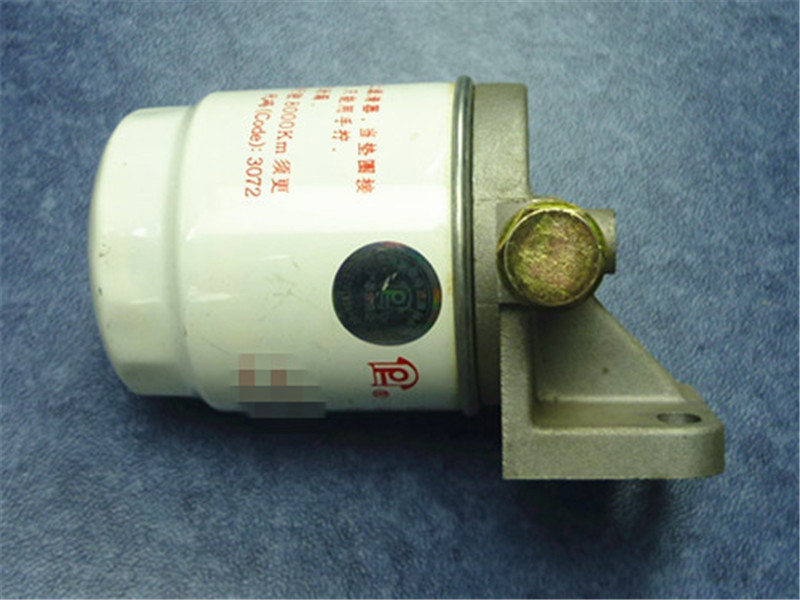 Supercharger oil filter assembly-1