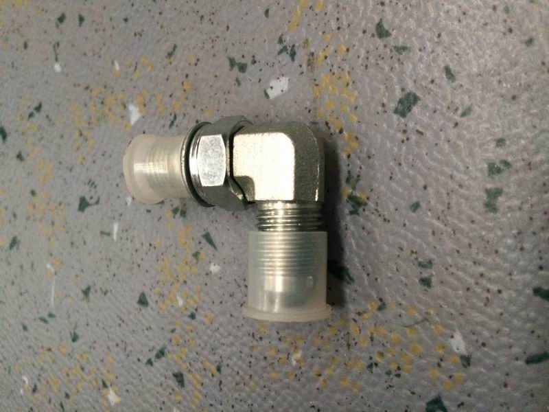 Соединение впускной масляной трубки воздушного компрессора