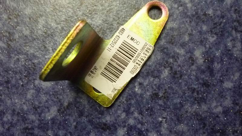 Air compressor air outlet support