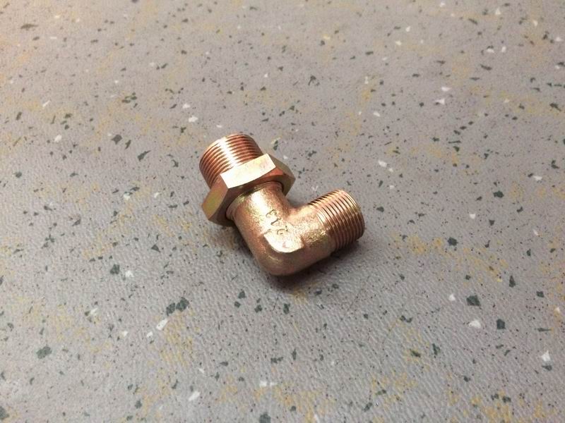 Разъем для выпуска воздуха воздушного компрессора-1