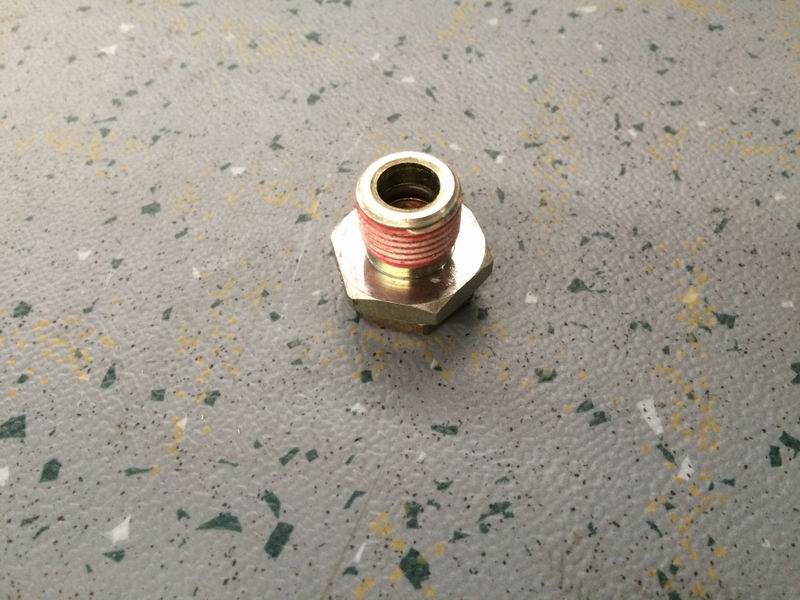 Air compressor oil inlet pipe joint