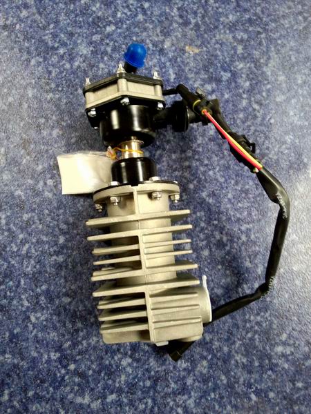 Oil and water separator