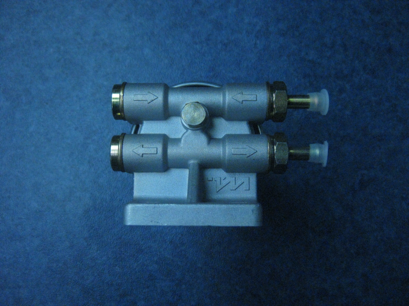 Топливный фильтр грубой очистки-1